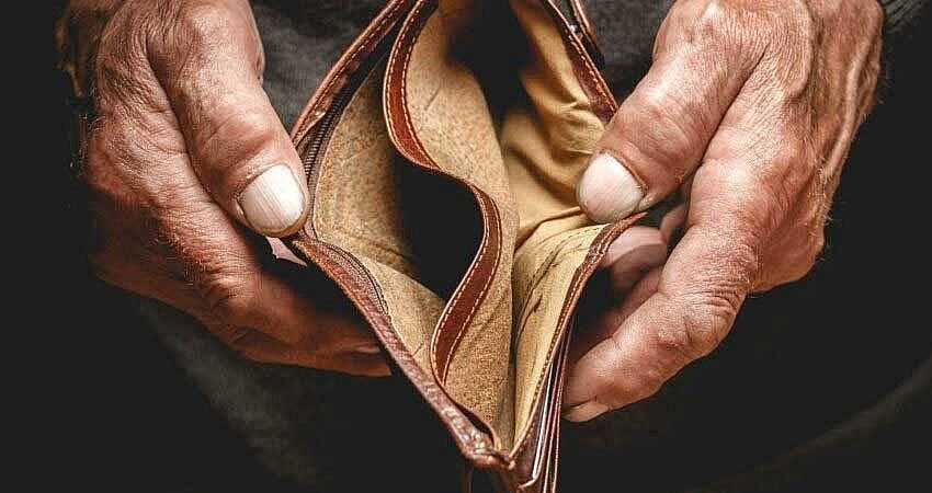 ASGARİ ÜCRET AÇLIK SINIRININ ALTINDA KALDI